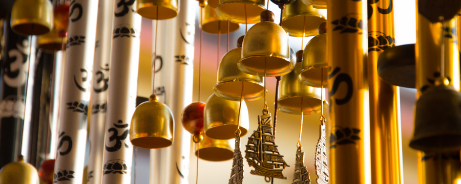 Comment utiliser une cloche de sorcière pour protéger un lieu ?