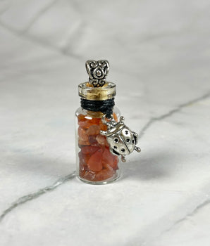 Fiole de Pierre de Cornaline pour attirer la chance - Aeternum - Fiole de Pierre de Cornaline pour attirer la chance - # boutique ésoterisme# - #wicca#