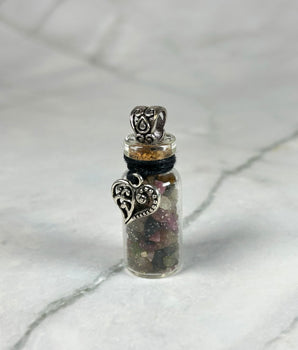 Fiole de Pierre de Tourmaline pour attirer l'amour - Aeternum - Fiole de Pierre de Tourmaline pour attirer l'amour - # boutique ésoterisme# - #wicca#