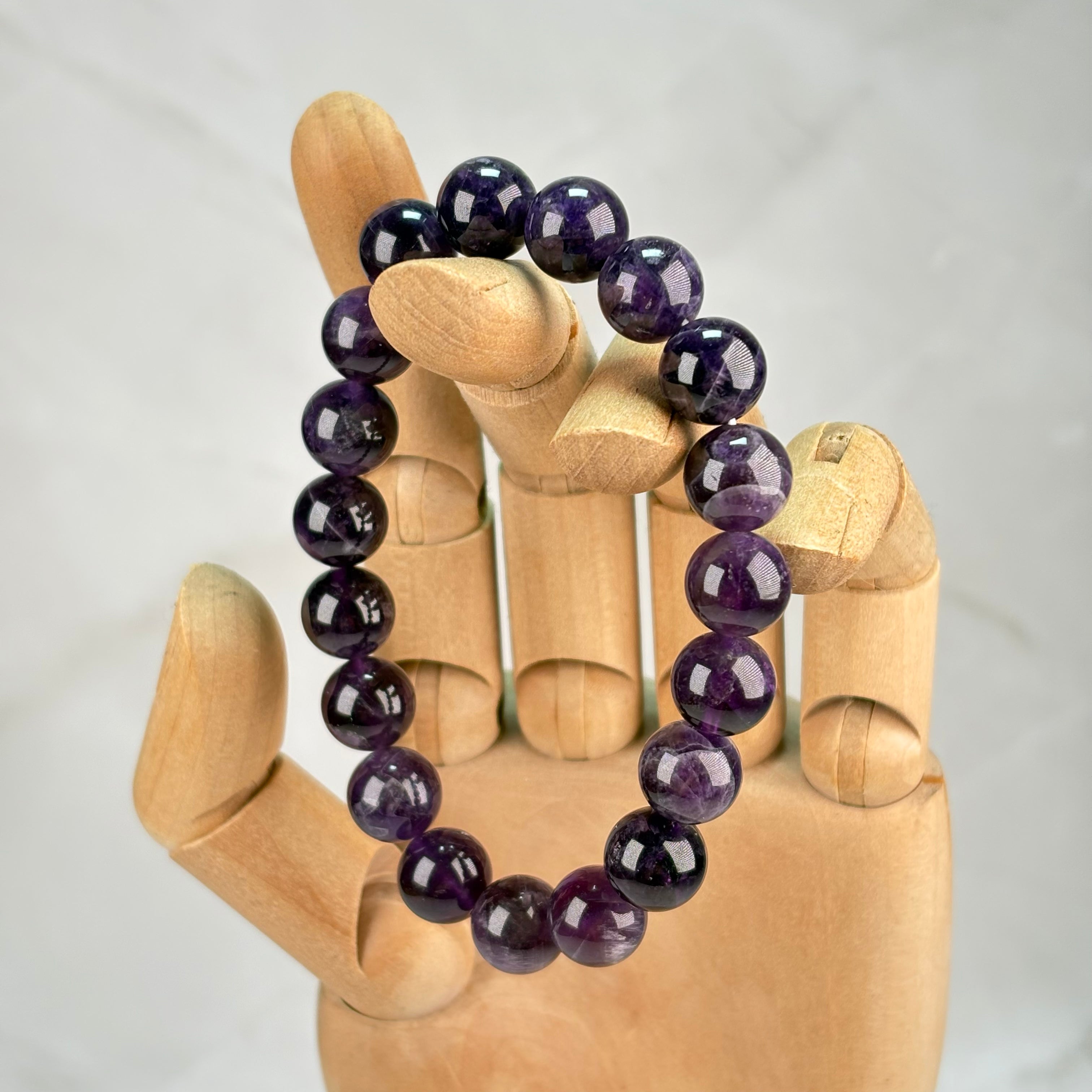TreasureBay Bracciale Elasticizzato Con Ametista | Perle 6-10 Mm Con Ciondolo Floreale | Fatto A Mano