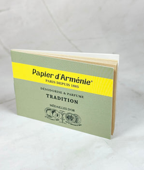 Papier d'Arménie Tradition - Aeternum - a sign that is sitting on the ground - # boutique ésoterisme# - #wicca#