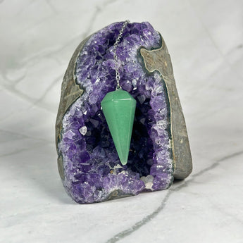 Pendule conique en Aventurine - Aeternum - Pendule conique en Aventurine - Aeternum - Pendule conique en Aventurine - Aeternum - #original_alt_text# - #esoterisme# - #wicca# - #esoterisme# - #wicca# - # boutique ésoterisme# - #wicca#