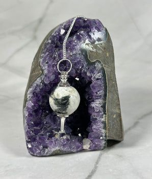 Pendule sphérique en Pierre de Lune - Aeternum - Pendule sphérique en Pierre de Lune - # boutique ésoterisme# - #wicca#