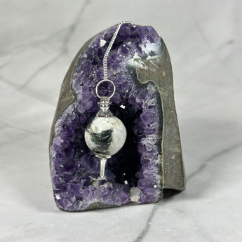 Pendule sphérique en Pierre de Lune - Aeternum - Pendule sphérique en Pierre de Lune - # boutique ésoterisme# - #wicca#