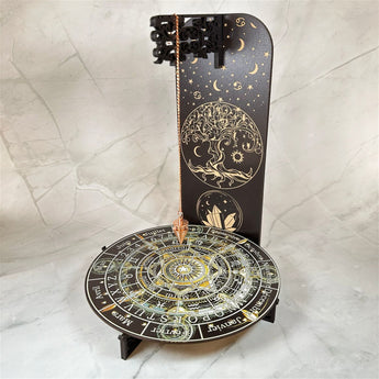 Planche de divination Étoile Divine en bois - Aeternum - a black and white clock on the side of a building - # boutique ésoterisme# - #wicca#