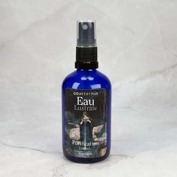Eau lustrale Purification