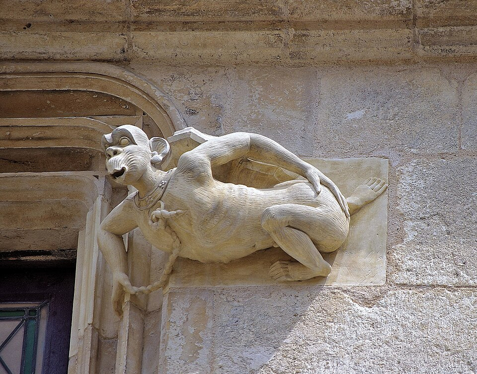 Hôtel Lallemant à Bourges, architecture de la Renaissance associée à l’histoire de l’alchimie et de Fulcanelli