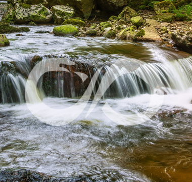 Les eaux magiques et leurs usages