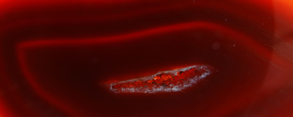 Agate Rouge
