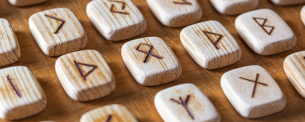 Comment combiner deux runes dans une intention magique ?