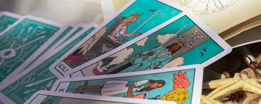 Tarot de Marseille, Rider-Waite ou Thoth : lequel choisir ?