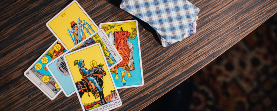 Faut-il se purifier avant un tirage de tarot ?