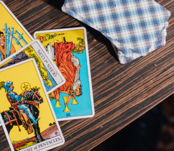 Faut-il se purifier avant un tirage de tarot ?