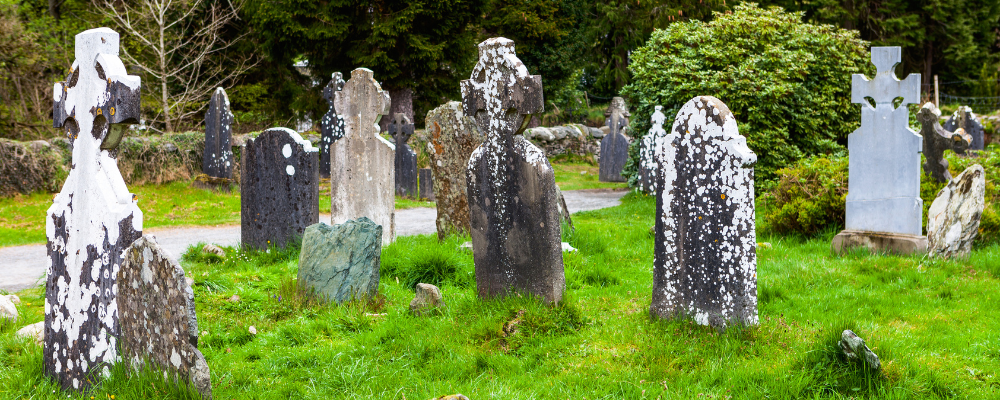 Comment utiliser la terre de cimetière en magie ?