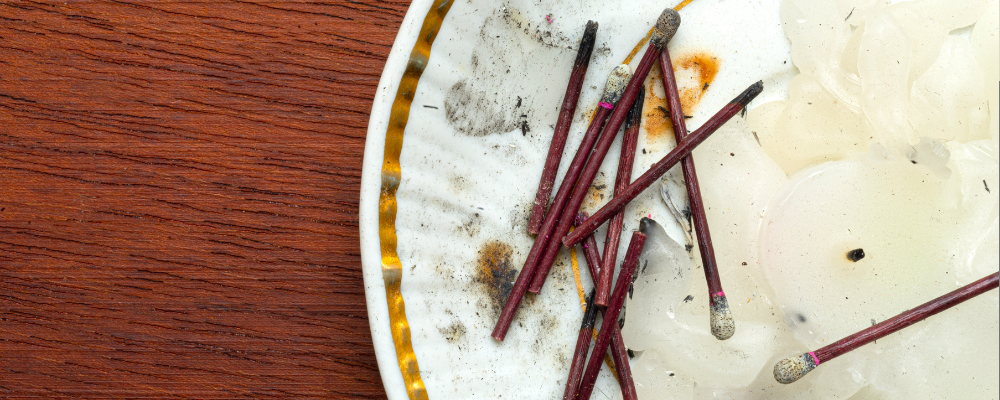 Que faire des restes de cire après un rituel avec une dagyde ?