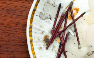 Que faire des restes de cire après un rituel avec une dagyde ?