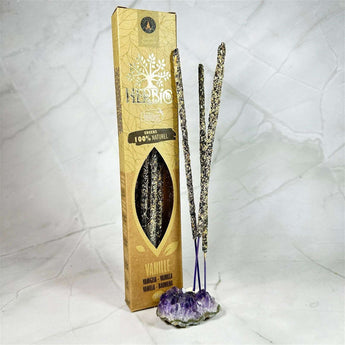 Encens en bâtons Herbio Vanille - Aeternum - Encens en bâtons Herbio Vanille - Aeternum - a close up of a person holding a skateboard  - # boutique ésoterisme# - #wicca#  - # boutique ésoterisme# - #wicca# 