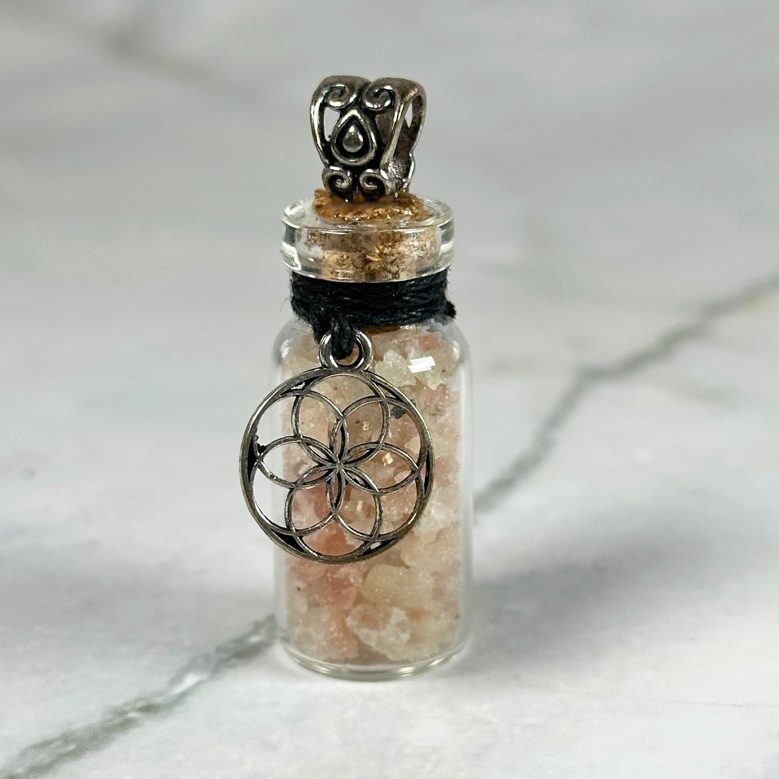 Fiole de Pierre de Soleil pour stimuler la créativité - Aeternum - Fiole de Pierre de Soleil pour stimuler la créativité - # boutique ésoterisme# - #wicca# 