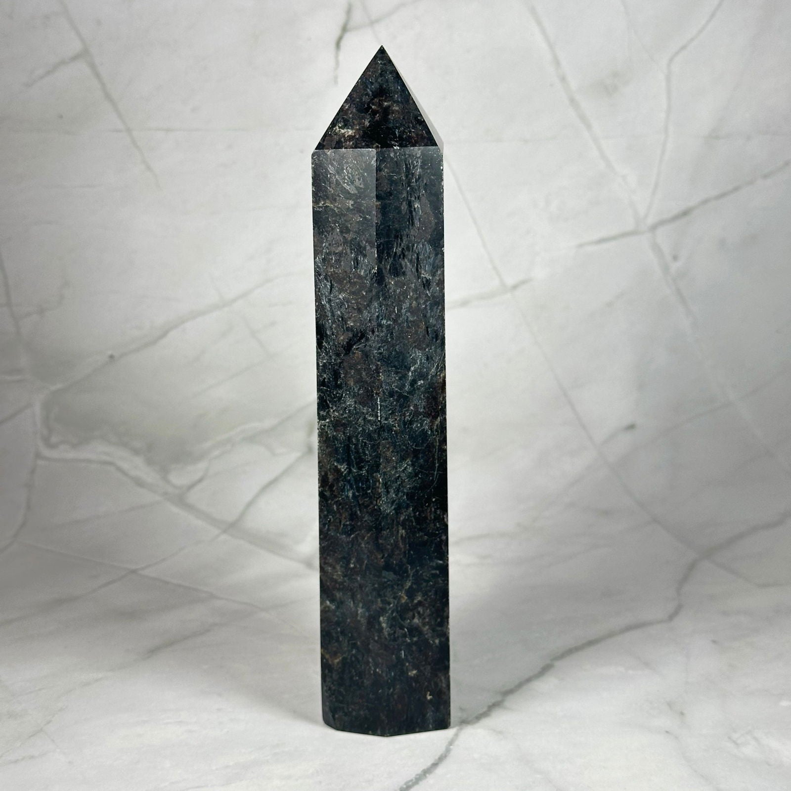 Grande pointe Astrophyllite - P2 - Aeternum - Grande pointe Astrophyllite - P2 - # boutique ésoterisme# - #wicca# 
