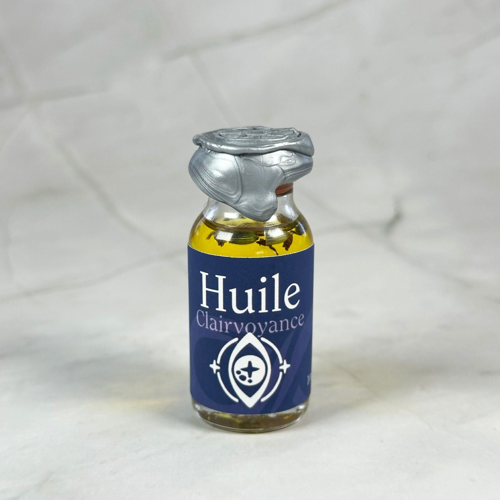 Huile magique Clairvoyance - Aeternum - Huile magique Clairvoyance - # boutique ésoterisme# - #wicca# 