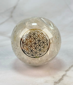 Orgonite esfera Selenite & Flor da Vida