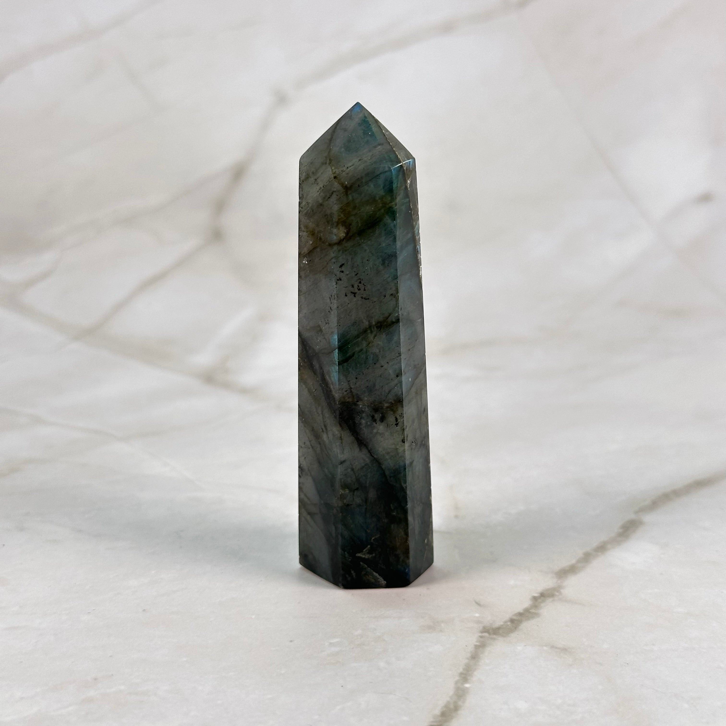 Pointe Labradorite - P4