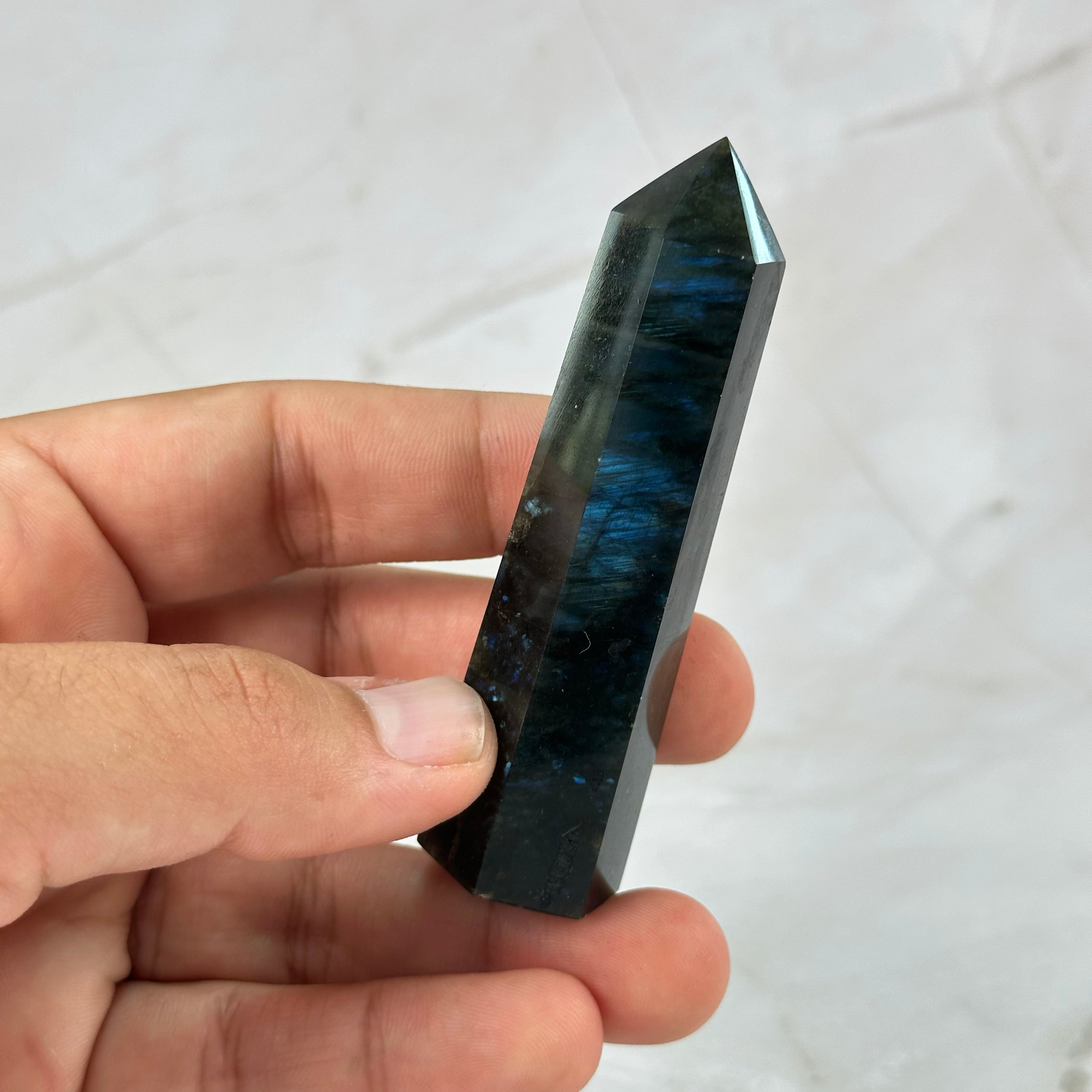 Pointe Labradorite - P6