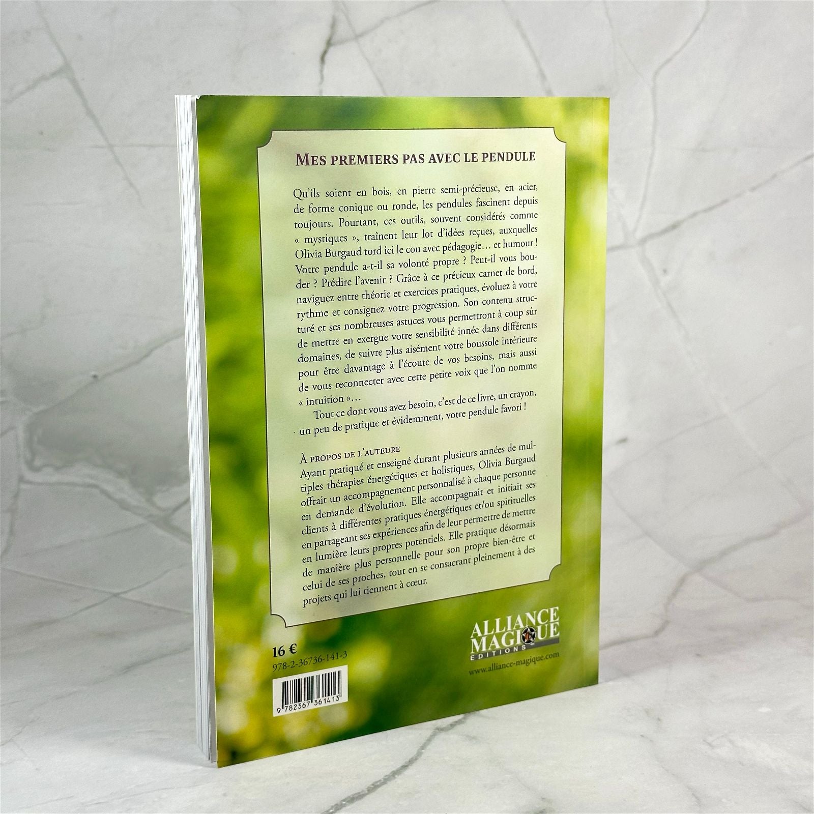 Mes premiers pas avec le pendule - Aeternum - Mes premiers pas avec le pendule - Aeternum - Mes premiers pas avec le pendule - # boutique ésoterisme# - #wicca#  - # boutique ésoterisme# - #wicca# 