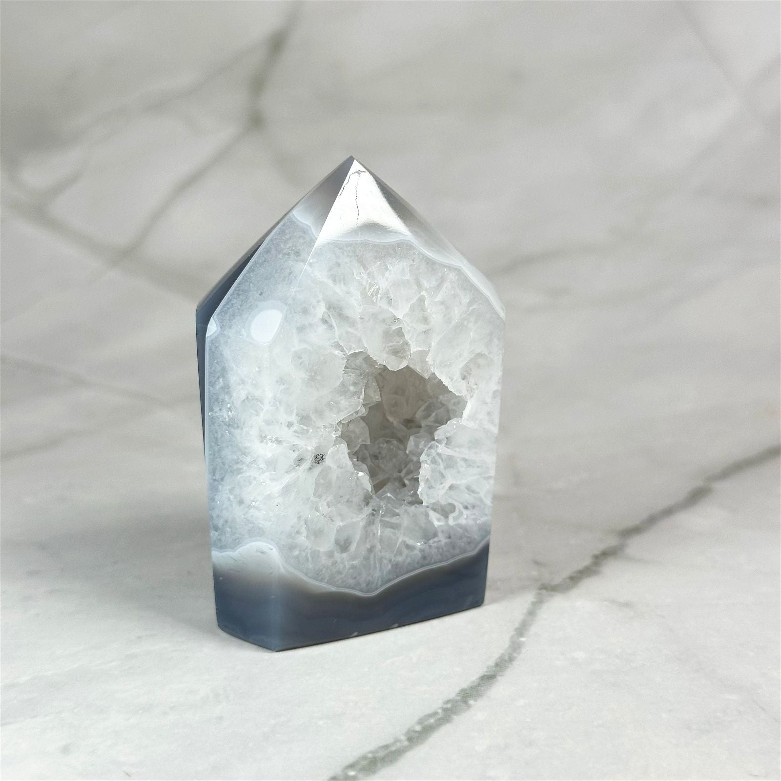 Tour Agate Druzy - P3 - Aeternum - Tour Agate Druzy - P3 - Aeternum - Tour Agate Druzy - P3 - Aeternum - #original_alt_text# - #esoterisme# - #wicca#  - #esoterisme# - #wicca#  - # boutique ésoterisme# - #wicca# 