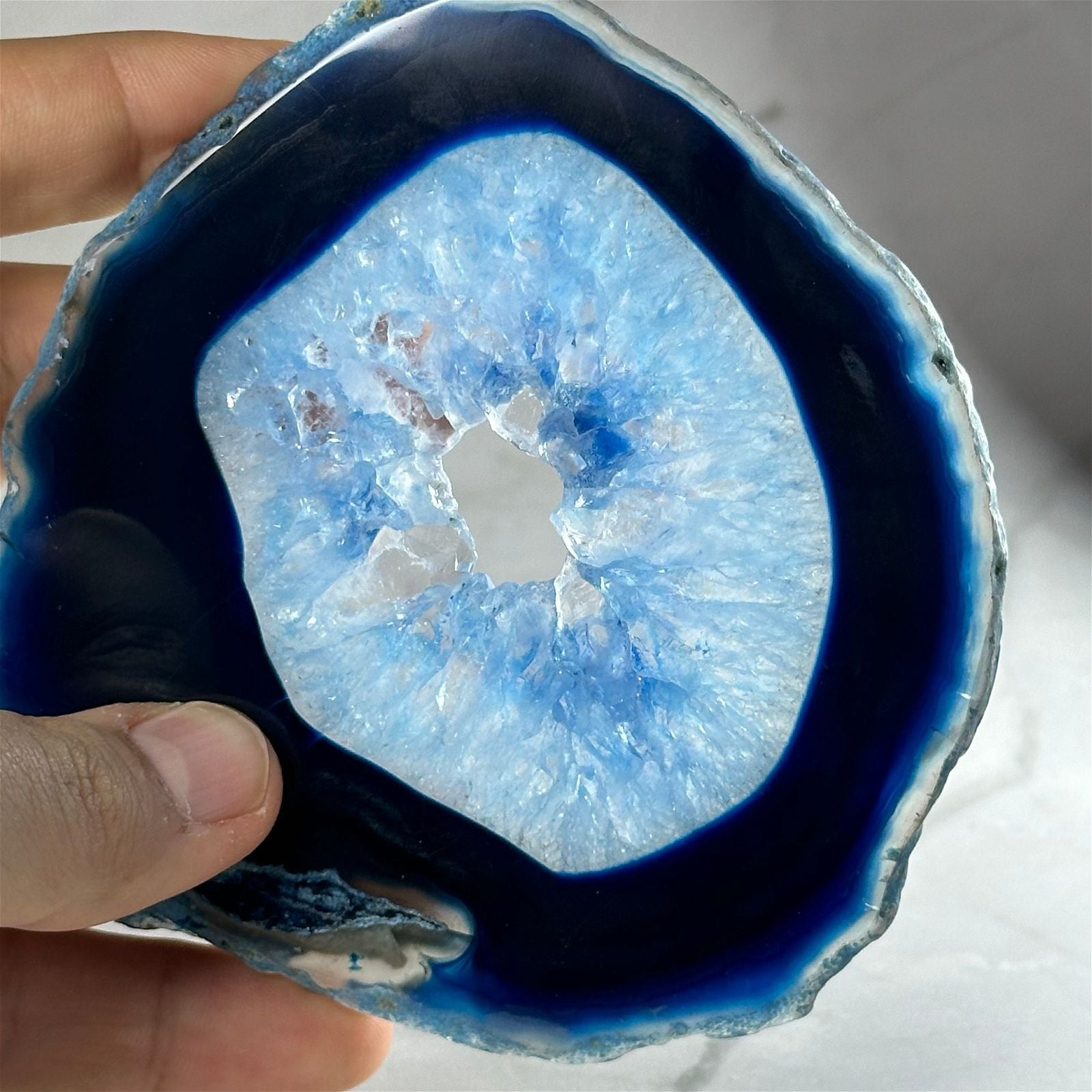 Tranche d'Agate bleue - Aeternum - Tranche d'Agate bleue - Aeternum - Tranche d'Agate bleue - Aeternum - #original_alt_text# - #esoterisme# - #wicca#  - #esoterisme# - #wicca#  - # boutique ésoterisme# - #wicca# 