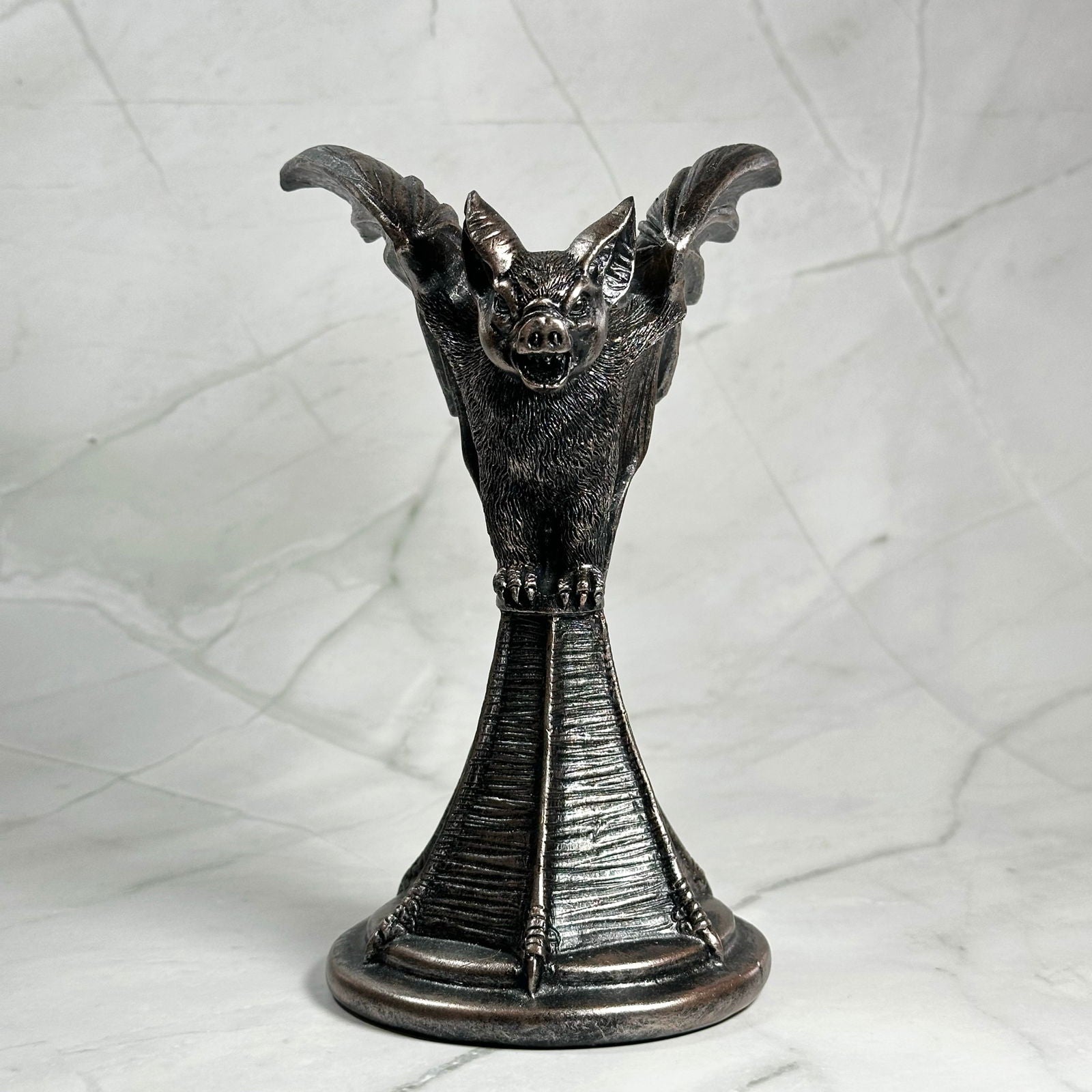 Statue / bougeoir Chauve-Souris - Aeternum - Statue / bougeoir Chauve-Souris - Aeternum - Statue / bougeoir Chauve-Souris - Aeternum - #original_alt_text# - #esoterisme# - #wicca#  - #esoterisme# - #wicca#  - # boutique ésoterisme# - #wicca# 