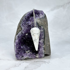Pendule conique en Howlite